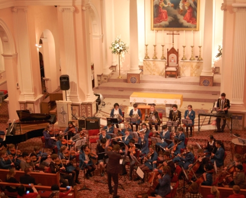 Wellington Girls College 12 - Orchester in der Kirche