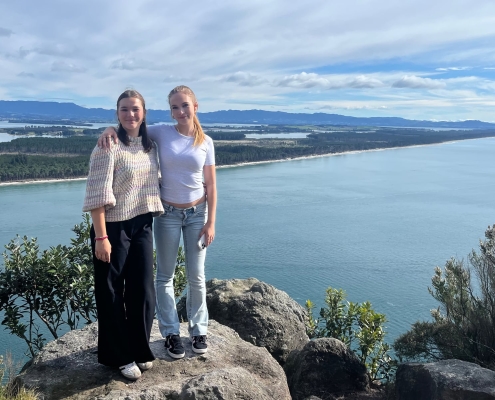 Auf dem Mount Maunganui mit meiner Freundin Antonia Auf dem Mount Maunganui mit meiner Freundin Antonia